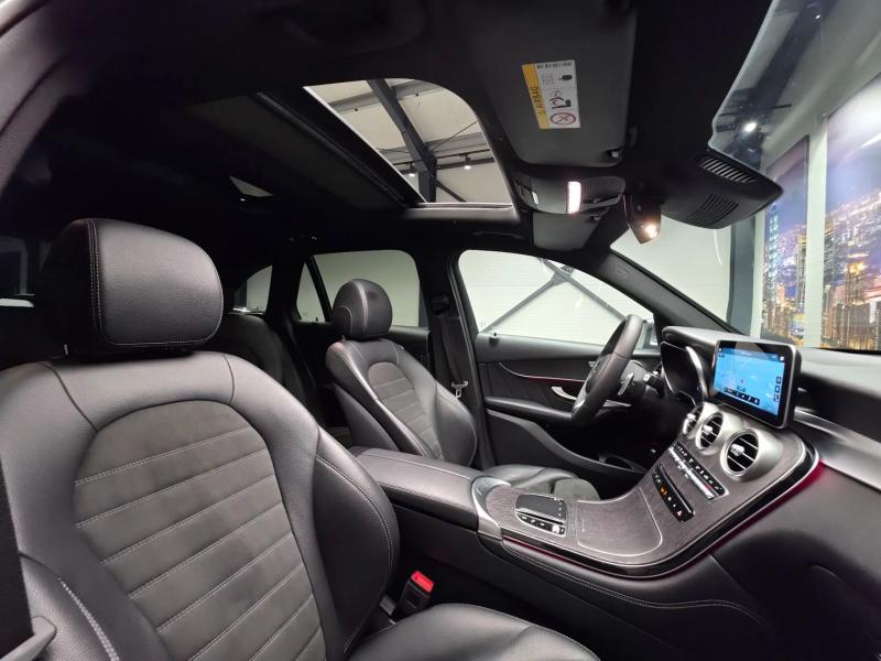 GLC 300 E 4Matic 9G-TRONIC AMG Line Plus