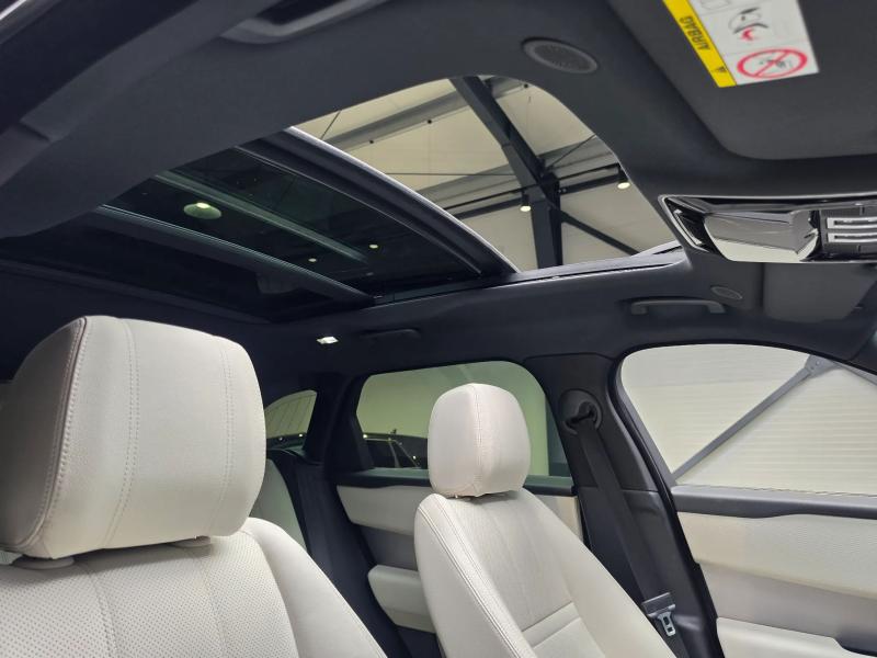 Range Rover Velar 3.0 D300 MHEV Dynamic SE