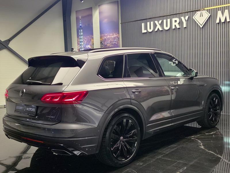 Touareg 3.0 V6 E-Hybrid 4Motion Aut. R