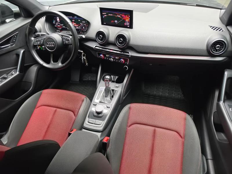 Q2 1.4 TFSI CoD S Tronic Sport
