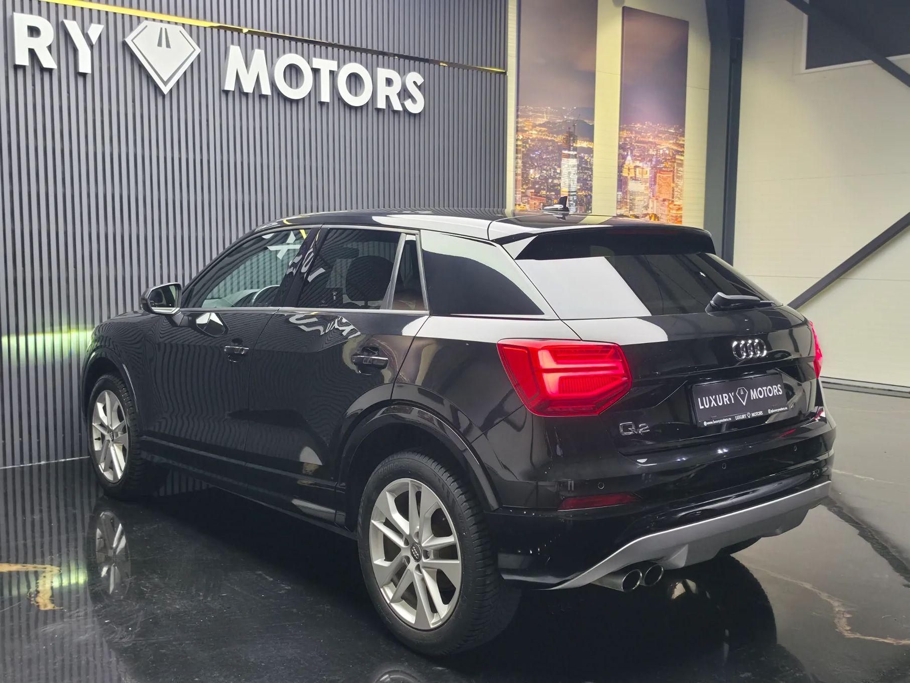 Q2 1.4 TFSI CoD S Tronic Sport