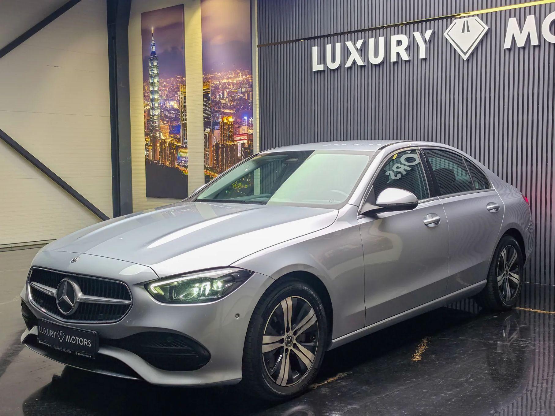 Mercedes-Benz C