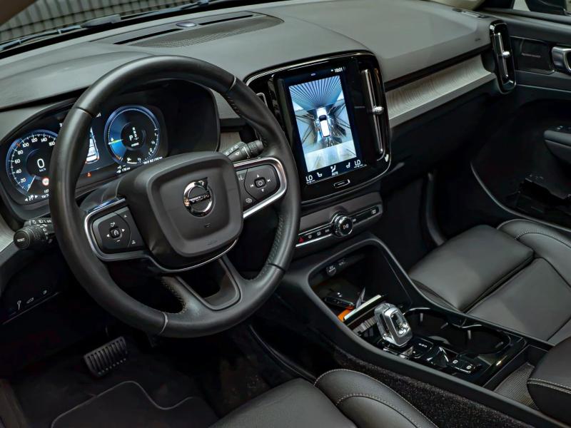XC 40 T4 Recharge DKG Inscription